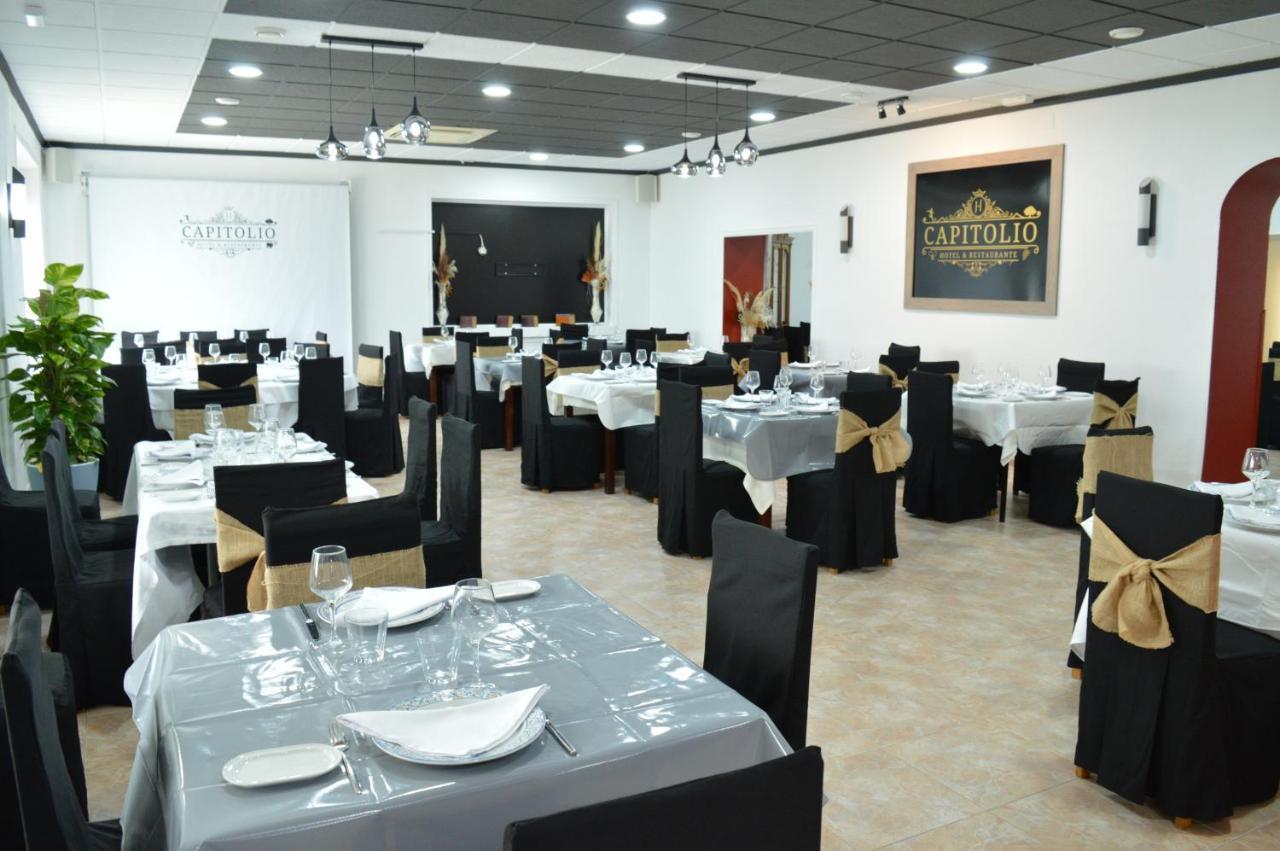 Nuevo Hotel Capitolio Valdepenas Luaran gambar