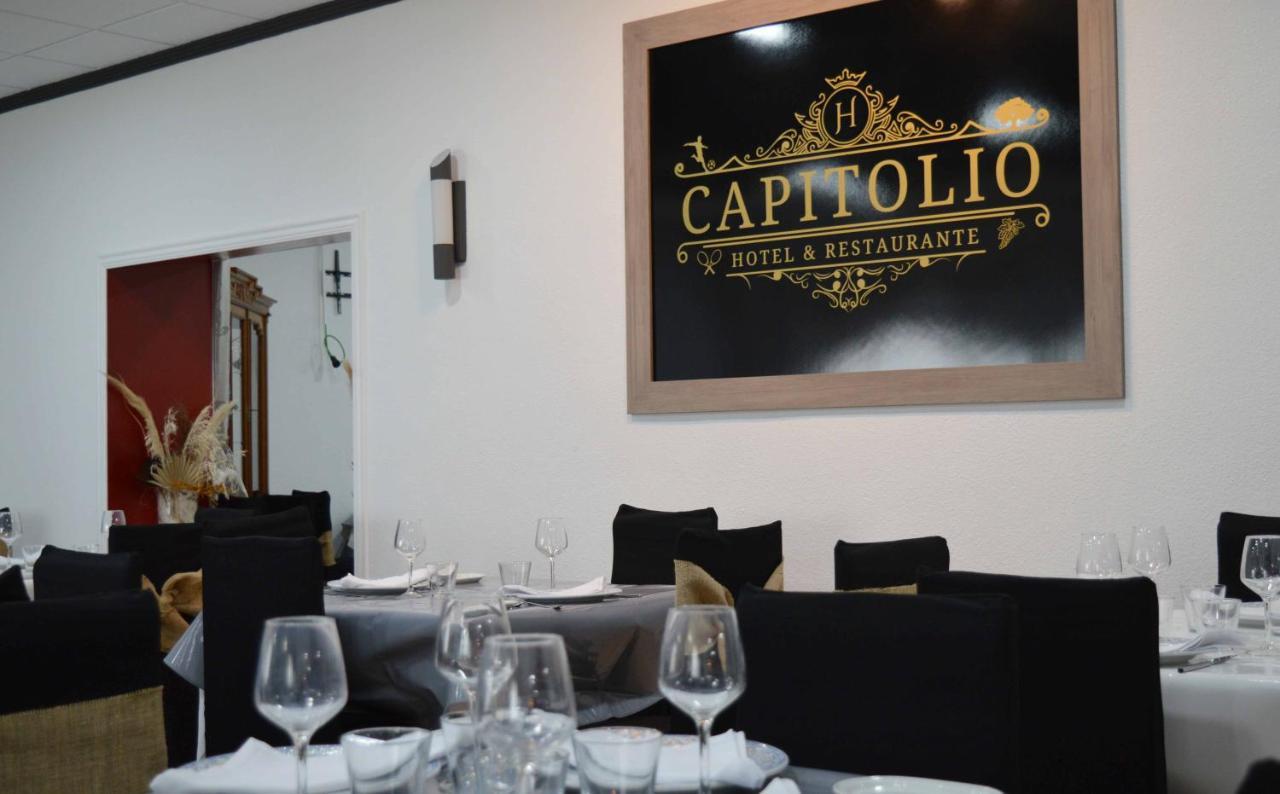Nuevo Hotel Capitolio Valdepenas Luaran gambar